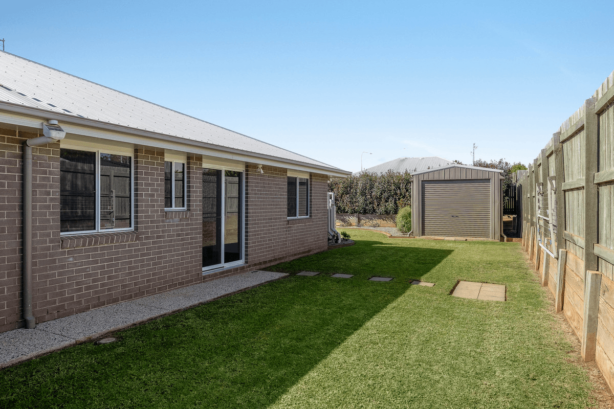 12 Bennett Street, Kleinton, QLD 4352