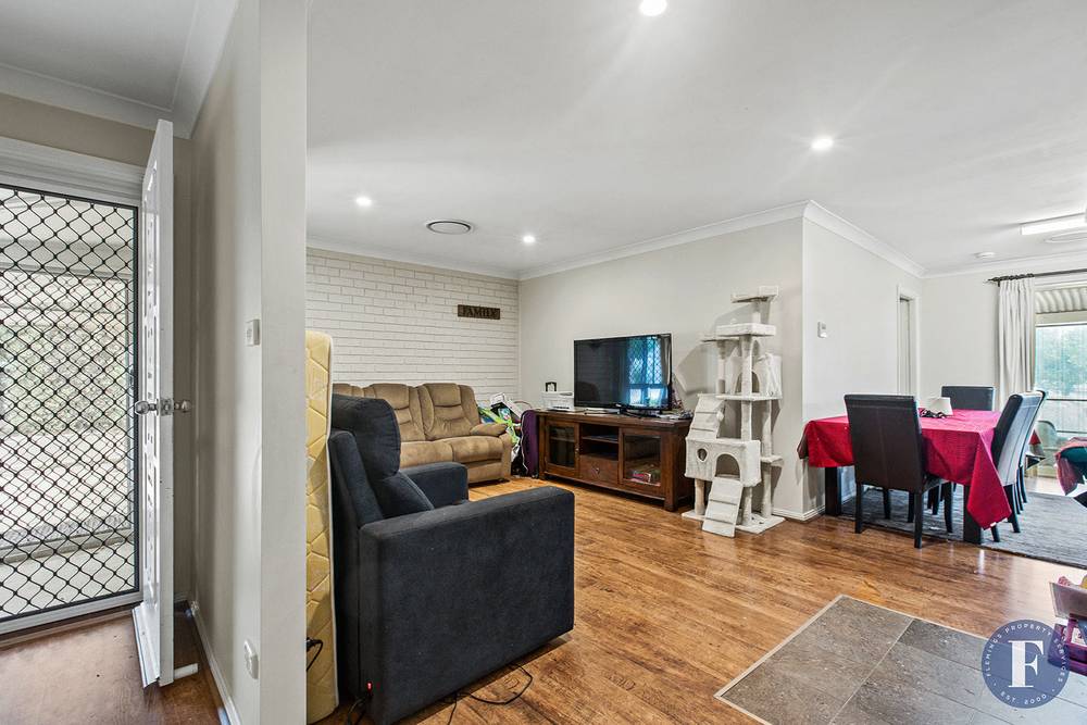 198 William Street, Young, NSW 2594