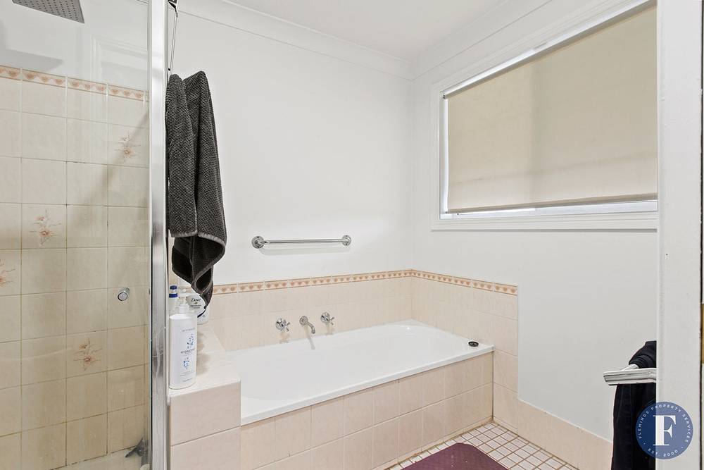 198 William Street, Young, NSW 2594