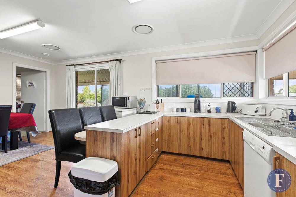 198 William Street, Young, NSW 2594
