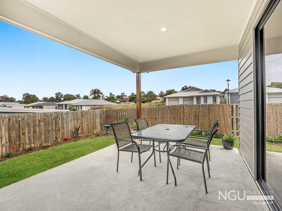 20 Wright Crescent, Flinders View, QLD 4305