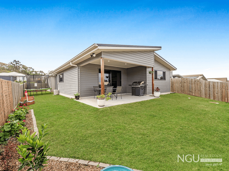 20 Wright Crescent, Flinders View, QLD 4305