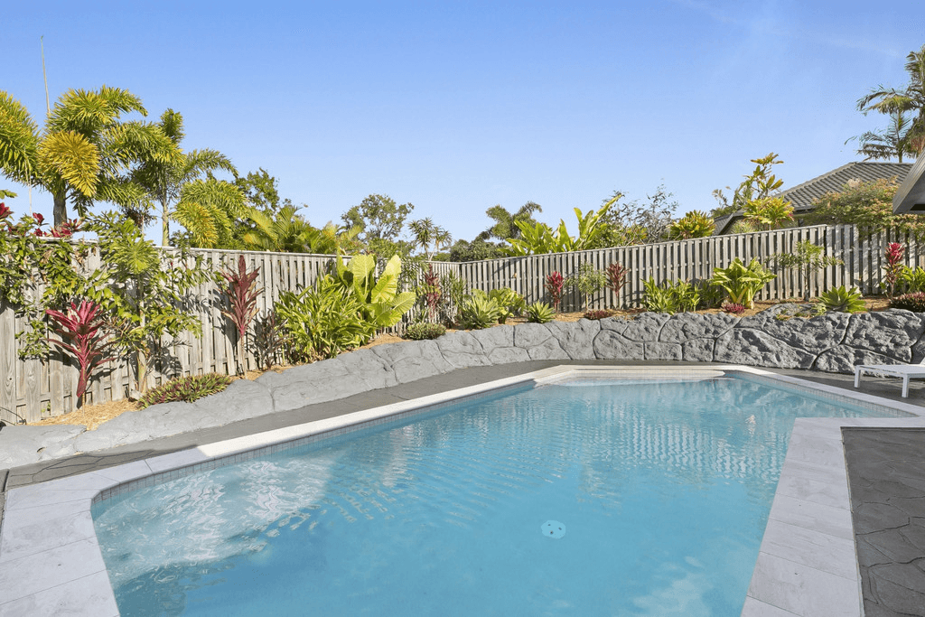 21 Shepton Crescent, MUDGEERABA, QLD 4213