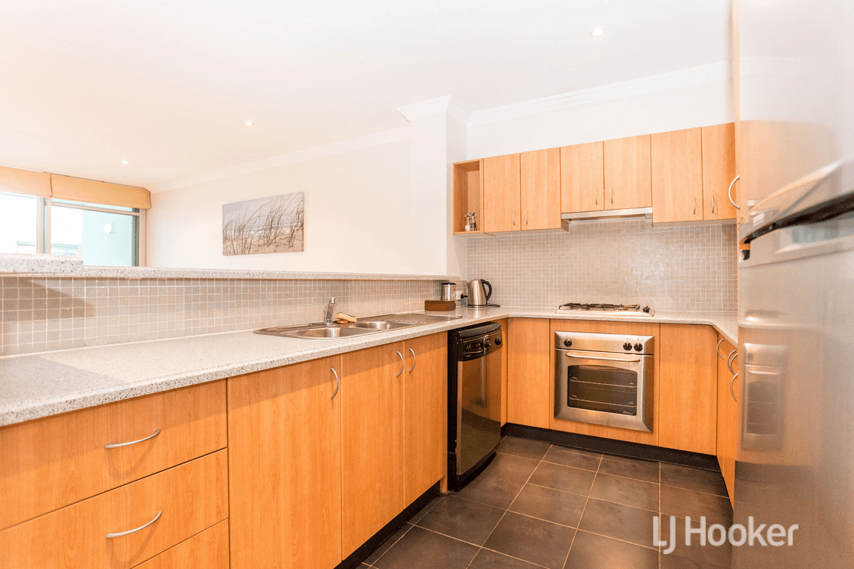 6/1 Bonnefoi Boulevard, BUNBURY, WA 6230