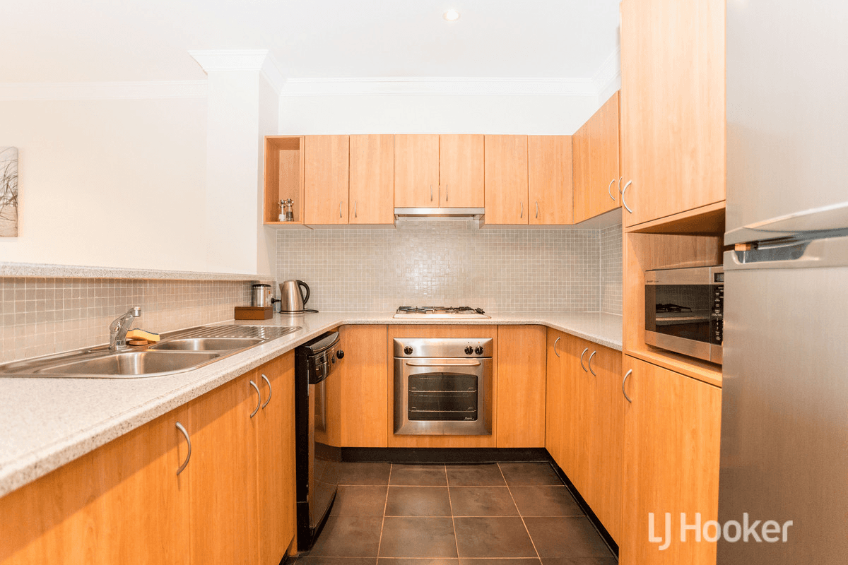 6/1 Bonnefoi Boulevard, BUNBURY, WA 6230