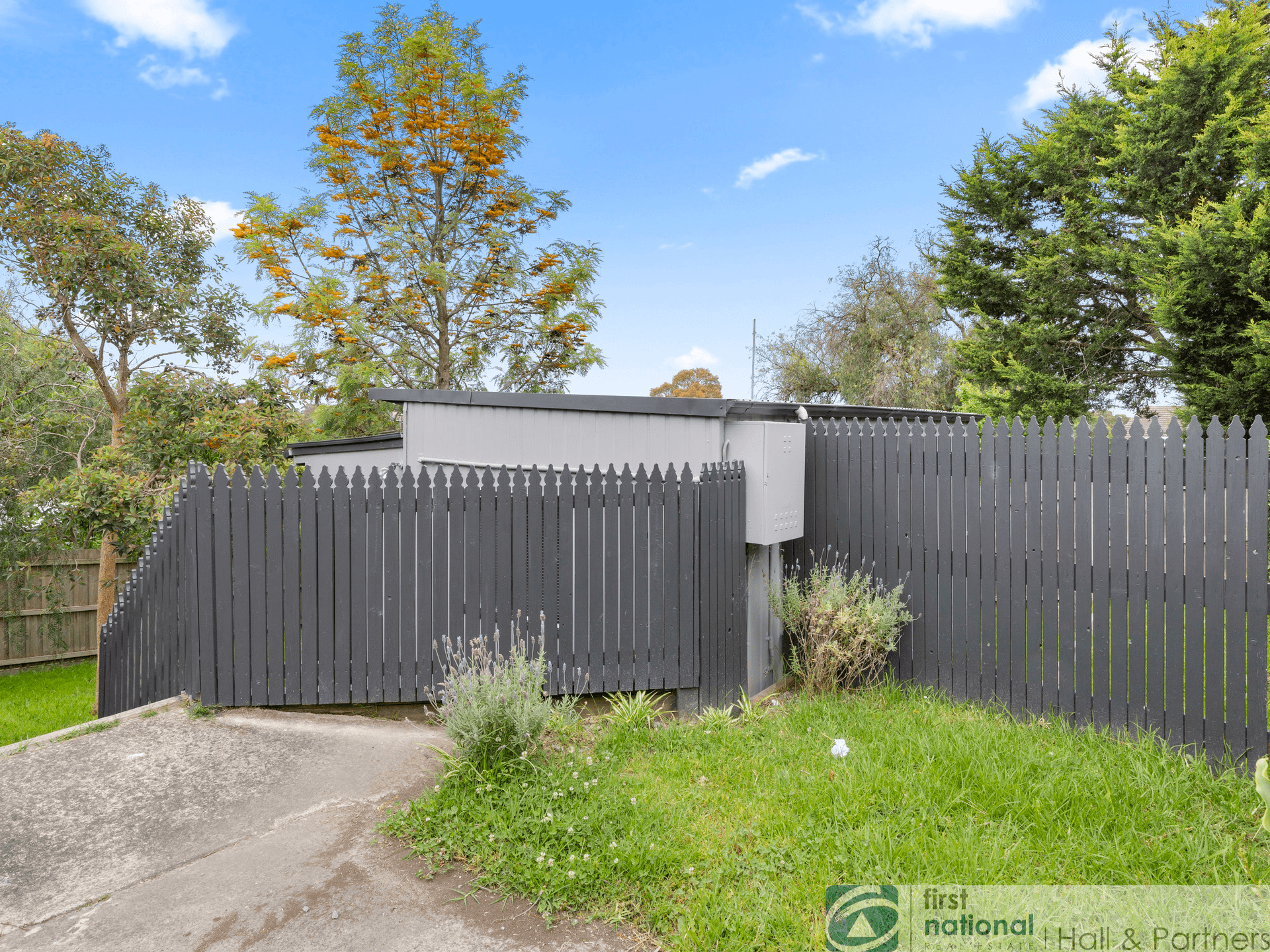 2/35 Laurel Avenue, Doveton, VIC 3177