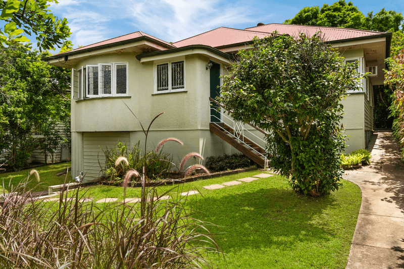 21 Stirling Street, GORDON PARK, QLD 4031