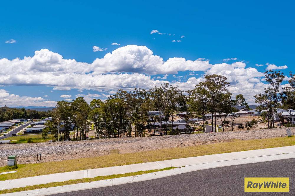 51 Freycinet Drive, SUNSHINE BAY, NSW 2536