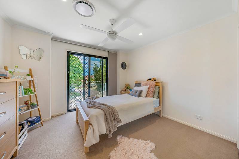 39 Meadowview Drive, Carrara, QLD 4211