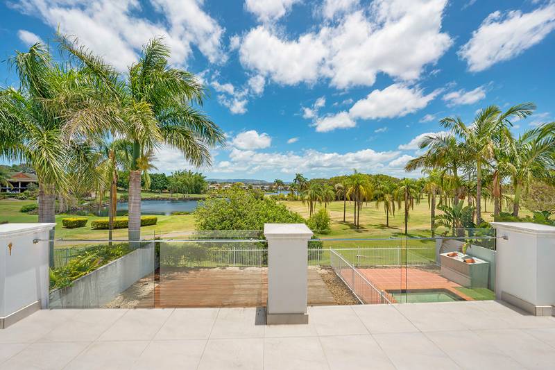 39 Meadowview Drive, Carrara, QLD 4211