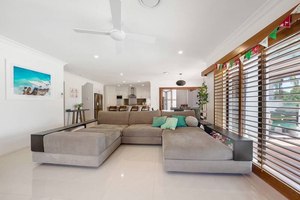 39 Meadowview Drive, Carrara, QLD 4211