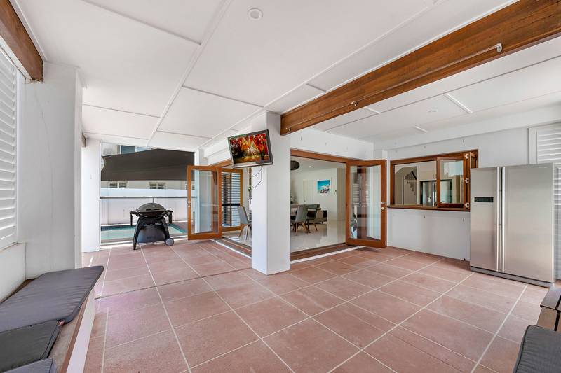 39 Meadowview Drive, Carrara, QLD 4211