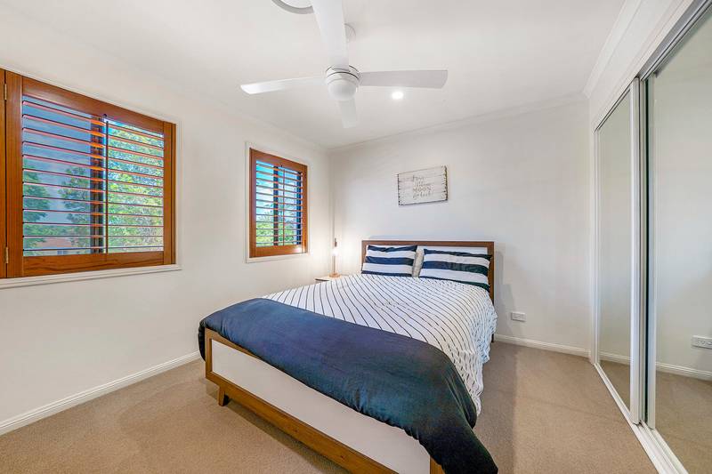 39 Meadowview Drive, Carrara, QLD 4211