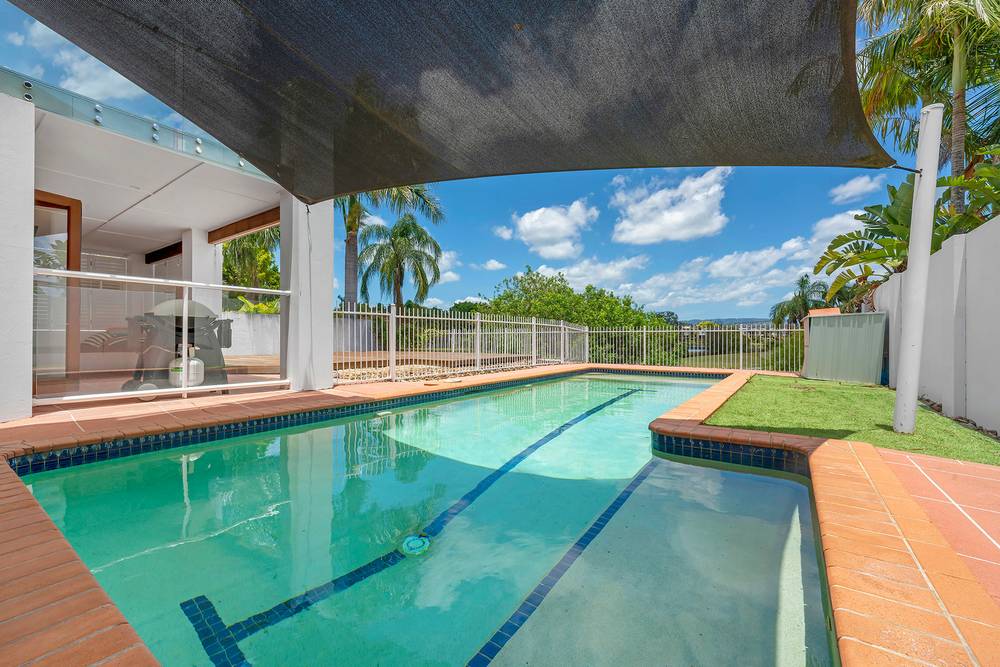 39 Meadowview Drive, Carrara, QLD 4211