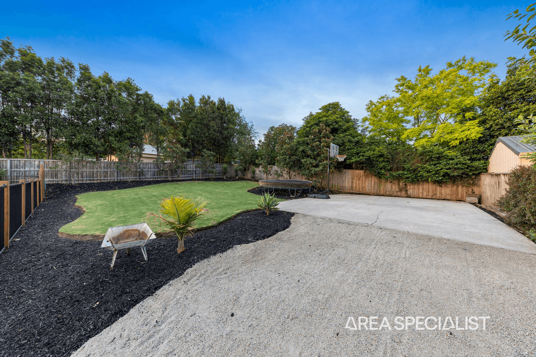 10 Overland Rise, Pakenham, VIC 3810