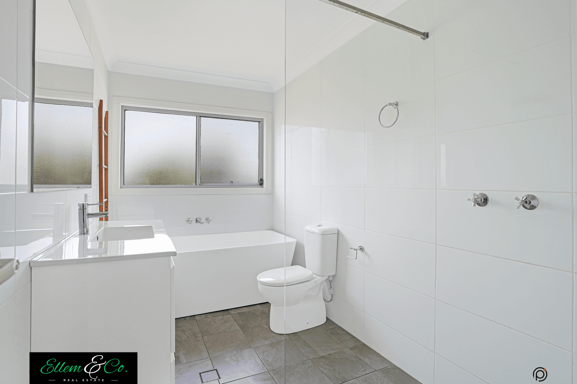 1A Mary Davis Avenue, Koonawarra, NSW 2530