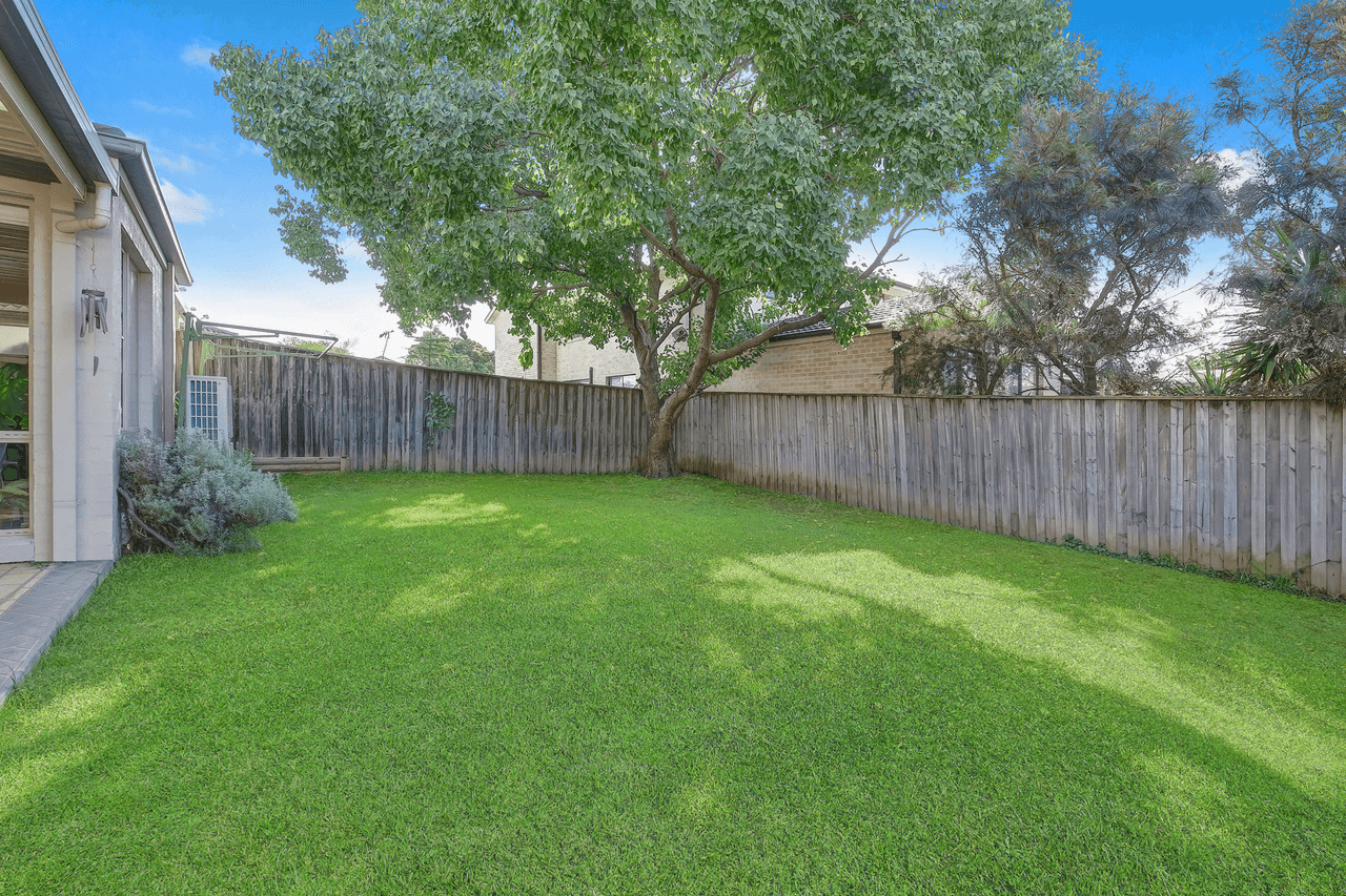 5 Cameo Circuit, Glenwood, NSW 2768