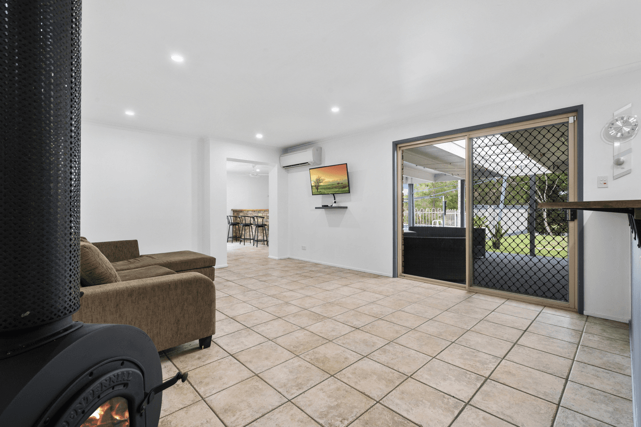 2-4 Cessnock Court, Caboolture, QLD 4510