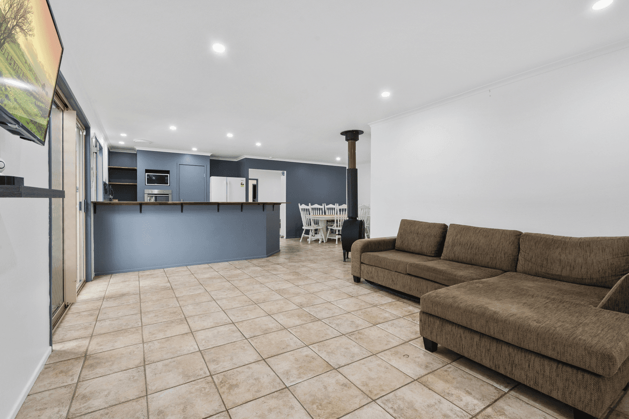 2-4 Cessnock Court, Caboolture, QLD 4510