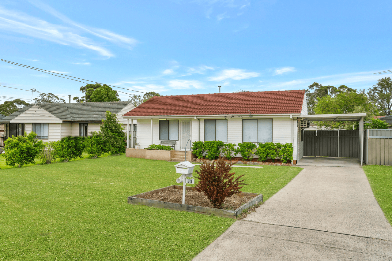 33 Guthega Crescent, HECKENBERG, NSW 2168