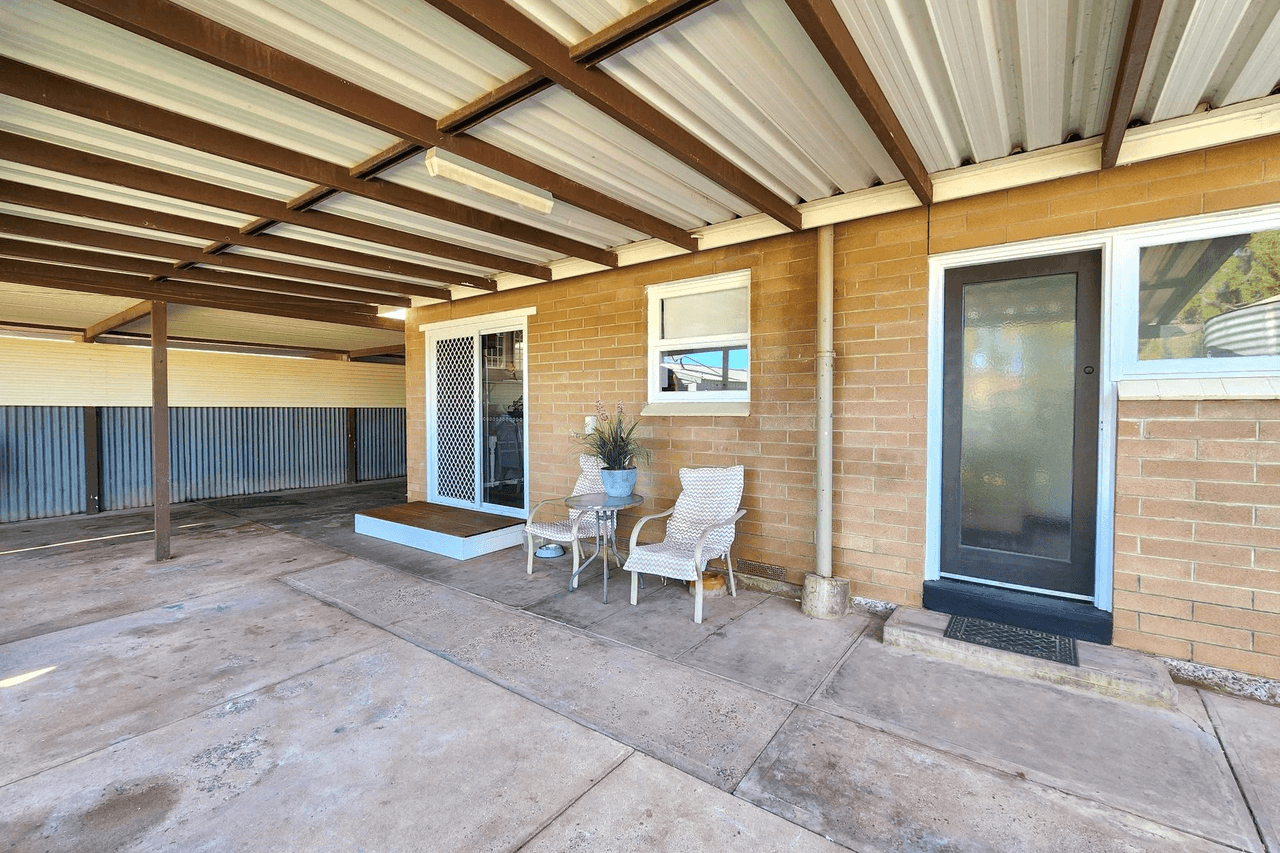 83  Flinders Avenue, Whyalla Stuart, SA 5608