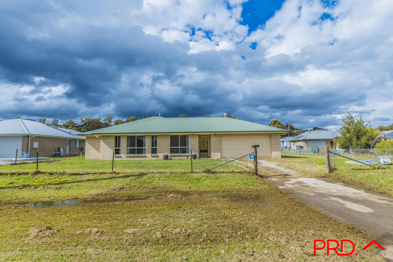 8 Maunder Street, MOONBI, NSW 2353