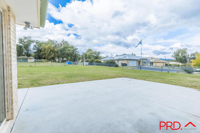 8 Maunder Street, MOONBI, NSW 2353