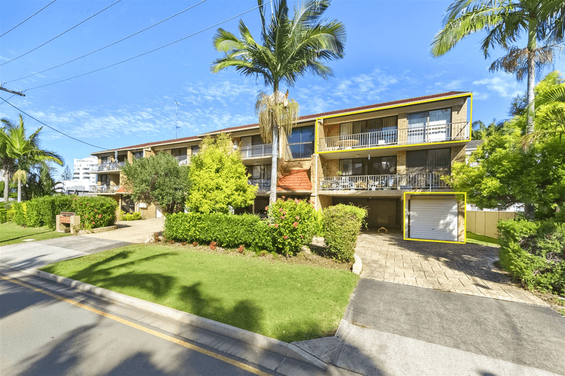 9/4 Phillip Street, Labrador, QLD 4215