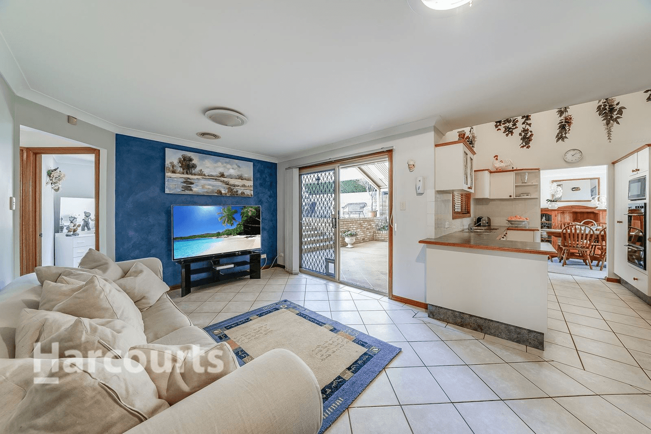 21 Smith Place, Mount Annan, NSW 2567