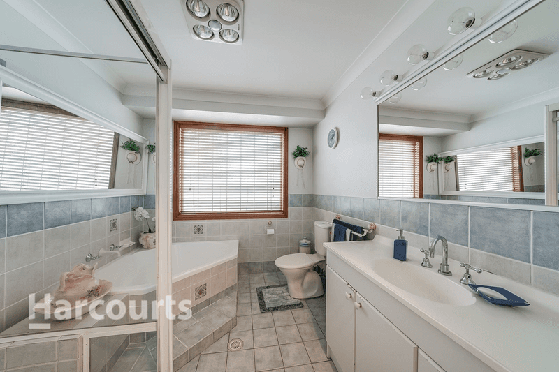 21 Smith Place, Mount Annan, NSW 2567