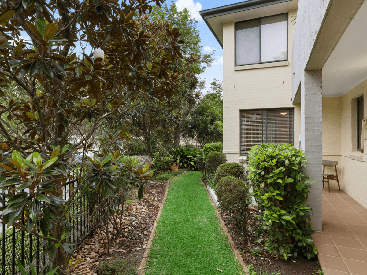 3/3 Fantail Avenue, WARRIEWOOD, NSW 2102