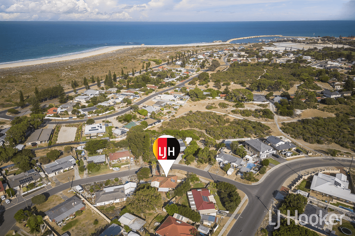 4 Preston Court, TWO ROCKS, WA 6037