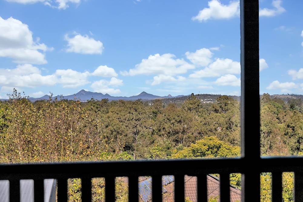 12 Bluegum Rise, ANSTEAD, QLD 4070