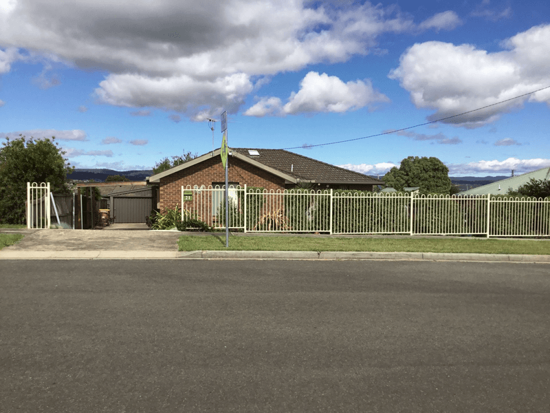 21 Wallace Street, NEWNHAM, TAS 7248