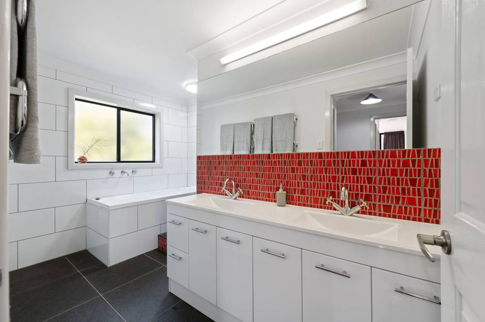 101 Stinging Nettle Gully Road, MOLESWORTH, TAS 7140