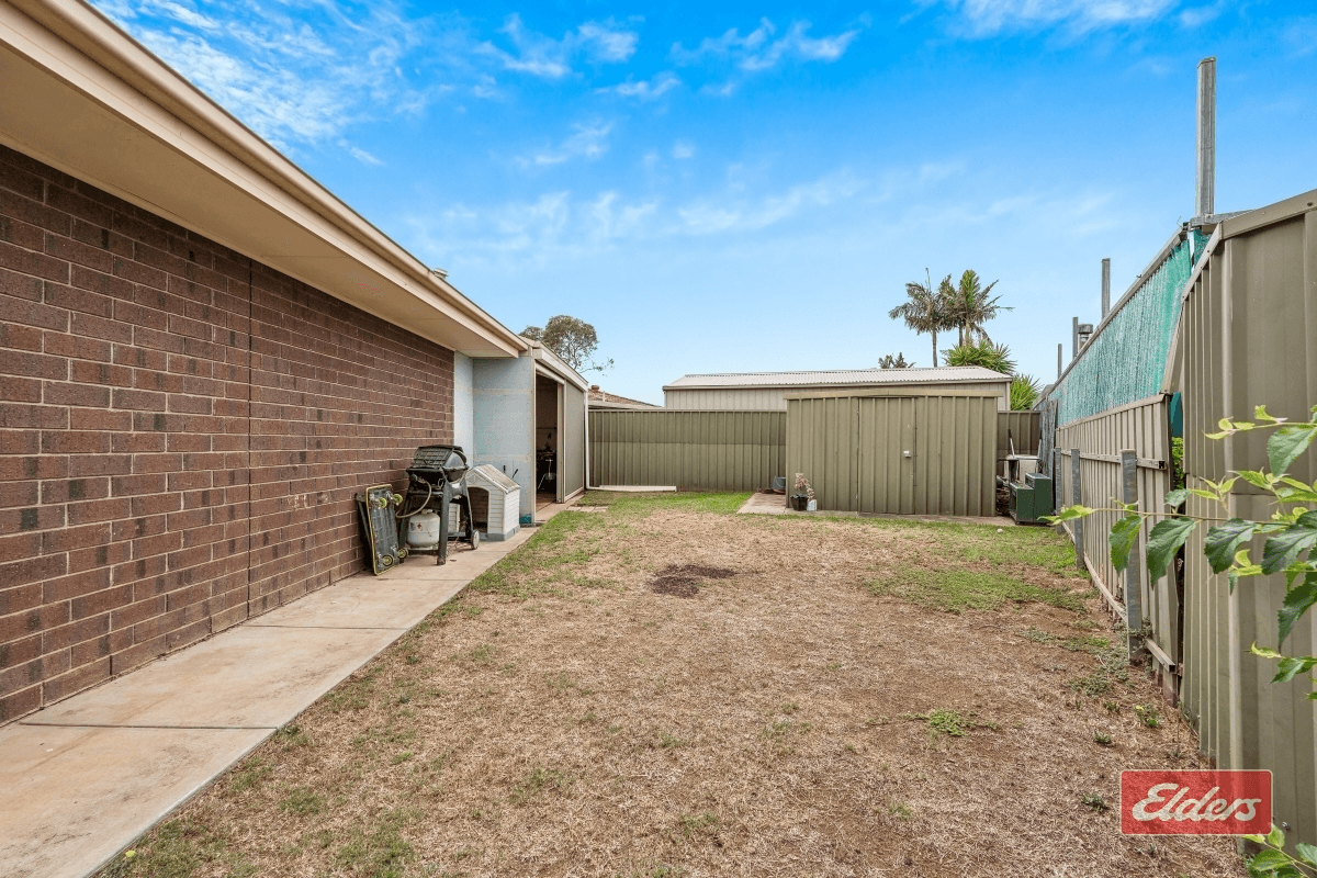 8 Federation Way, Andrews Farm, SA 5114