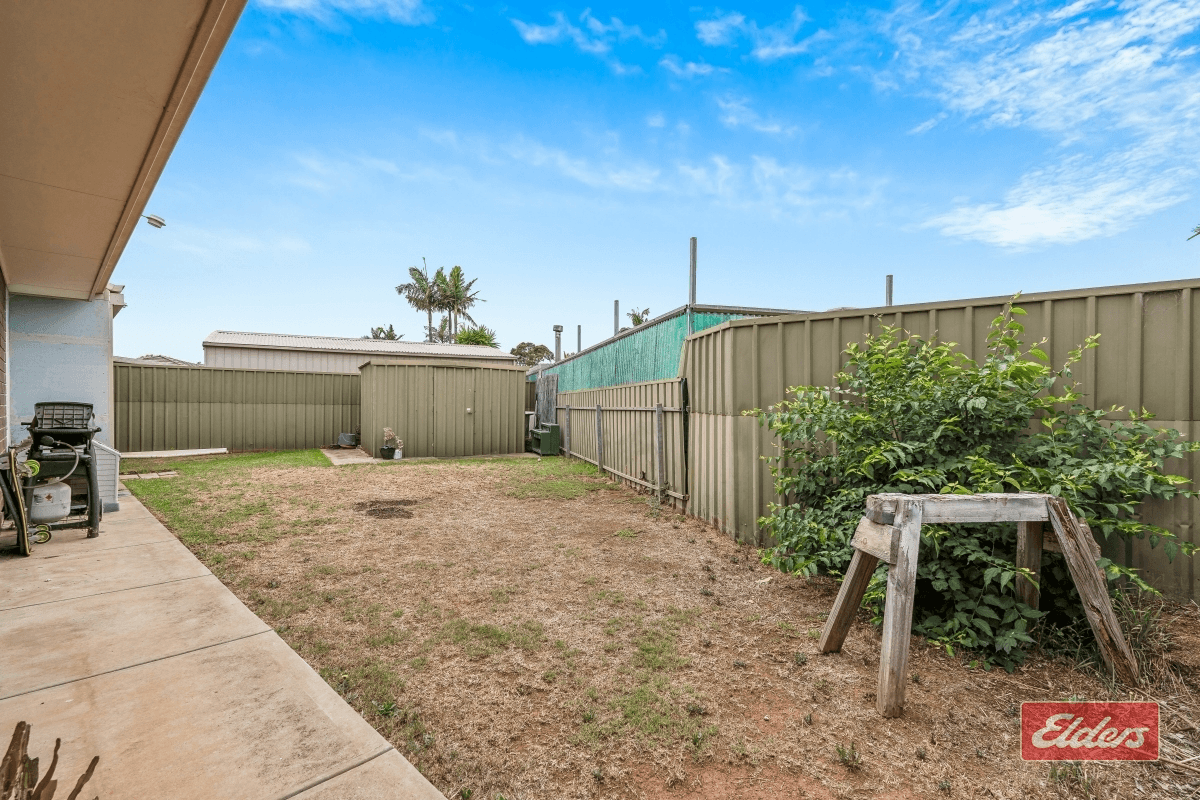 8 Federation Way, Andrews Farm, SA 5114