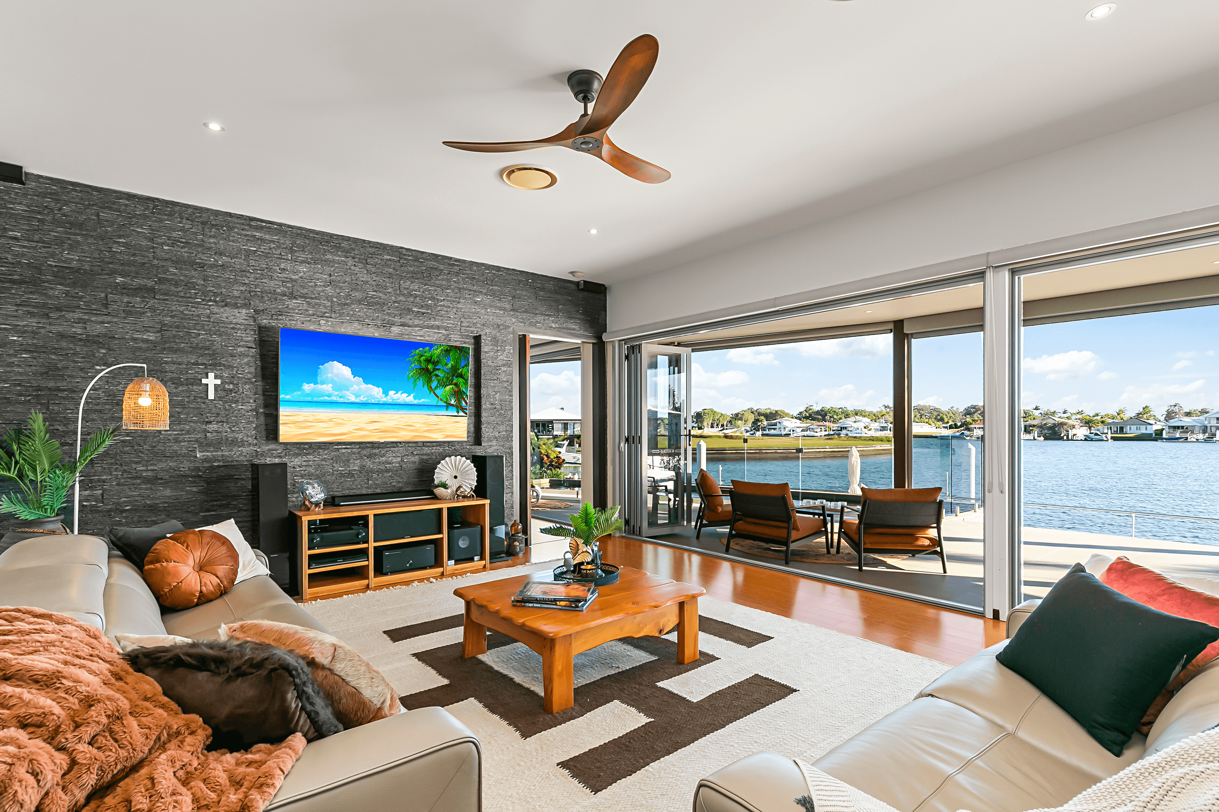 56 North Point, BANKSIA BEACH, QLD 4507