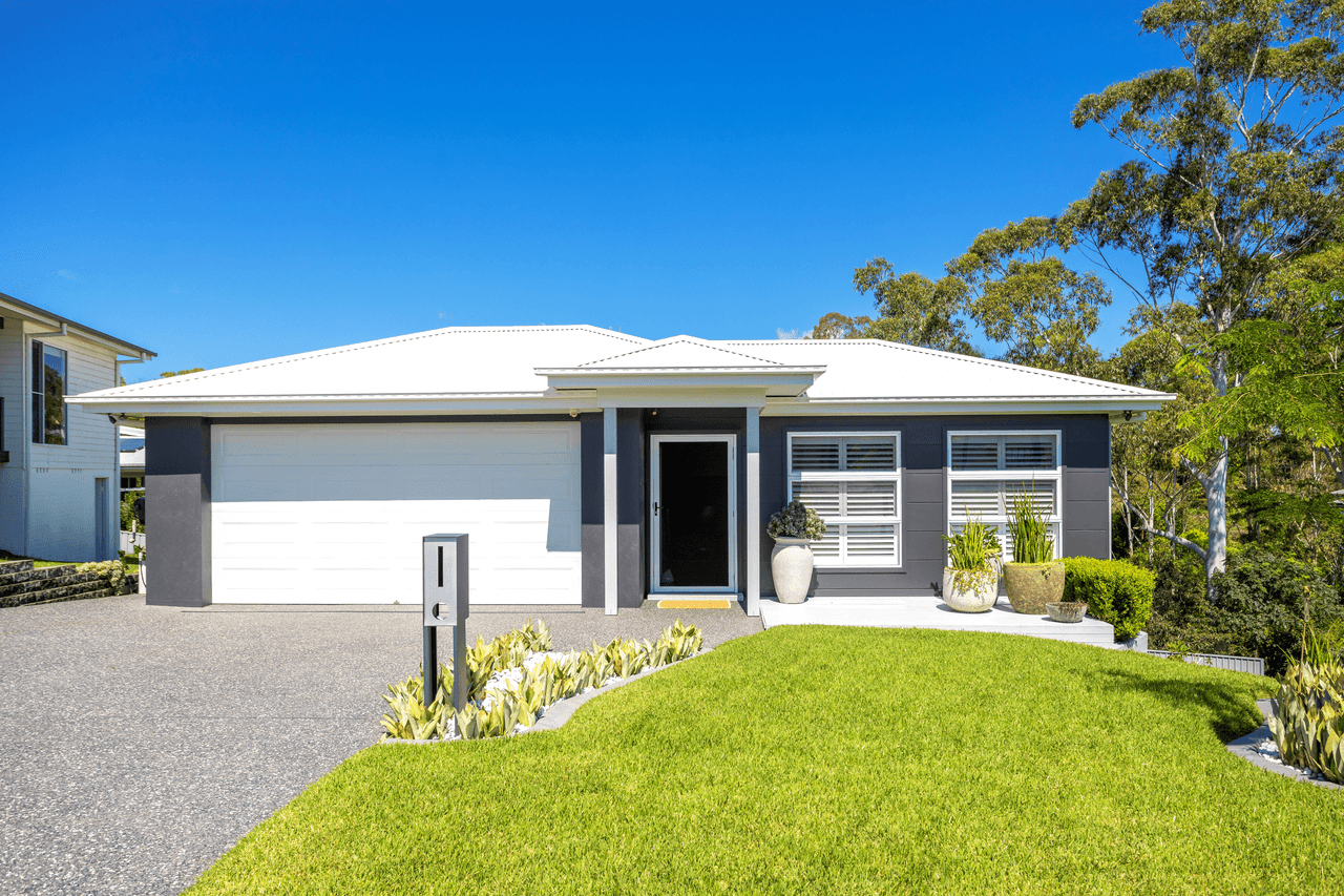 4 Stitts Close, TAREE, NSW 2430