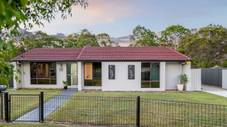 28 Regency Dr, Regents Park, QLD 4118