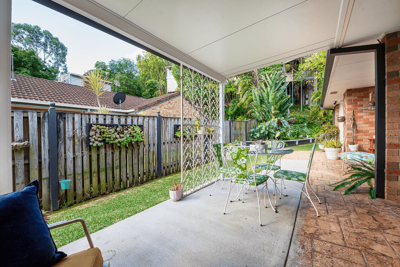 26 Banksiadale Close, Elanora, QLD 4221