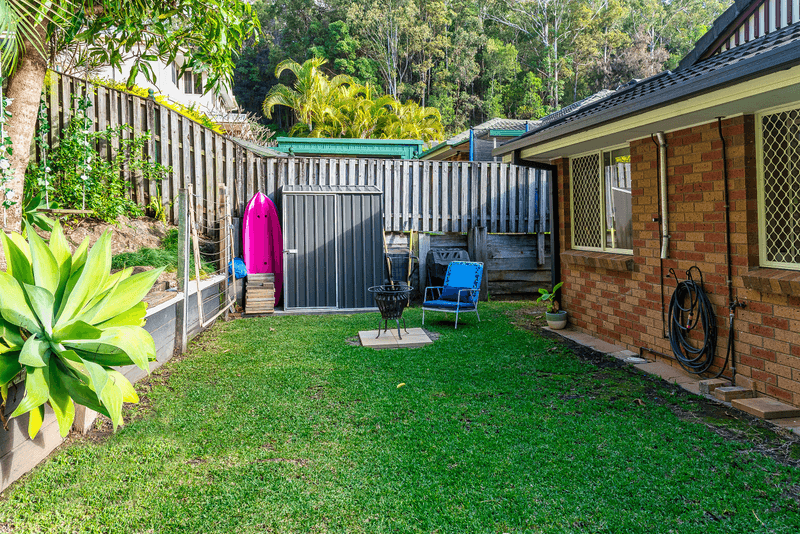 26 Banksiadale Close, Elanora, QLD 4221