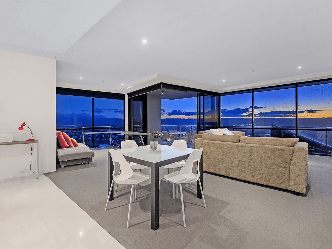 2534/9 Ferny Avenue, SURFERS PARADISE, QLD 4217