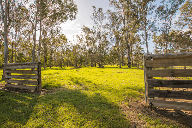 23-25 Taylors Road, WALLOON, QLD 4306