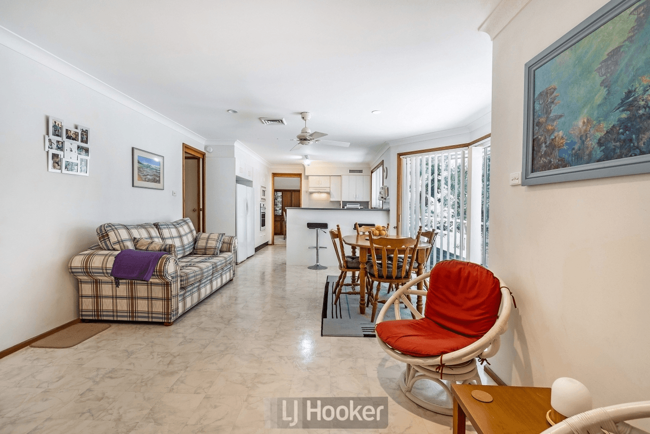 22 Wollundry Close, ELEEBANA, NSW 2282