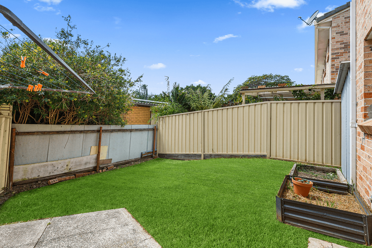 6/15 Grove Circuit, LAKE ILLAWARRA, NSW 2528