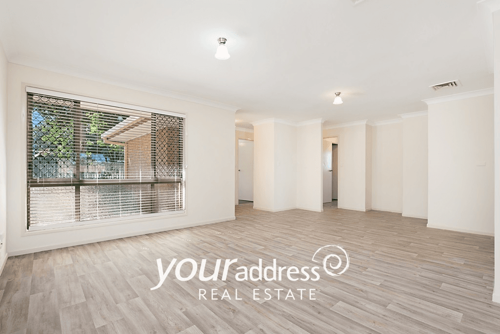 27 Parklands Drive, BORONIA HEIGHTS, QLD 4124