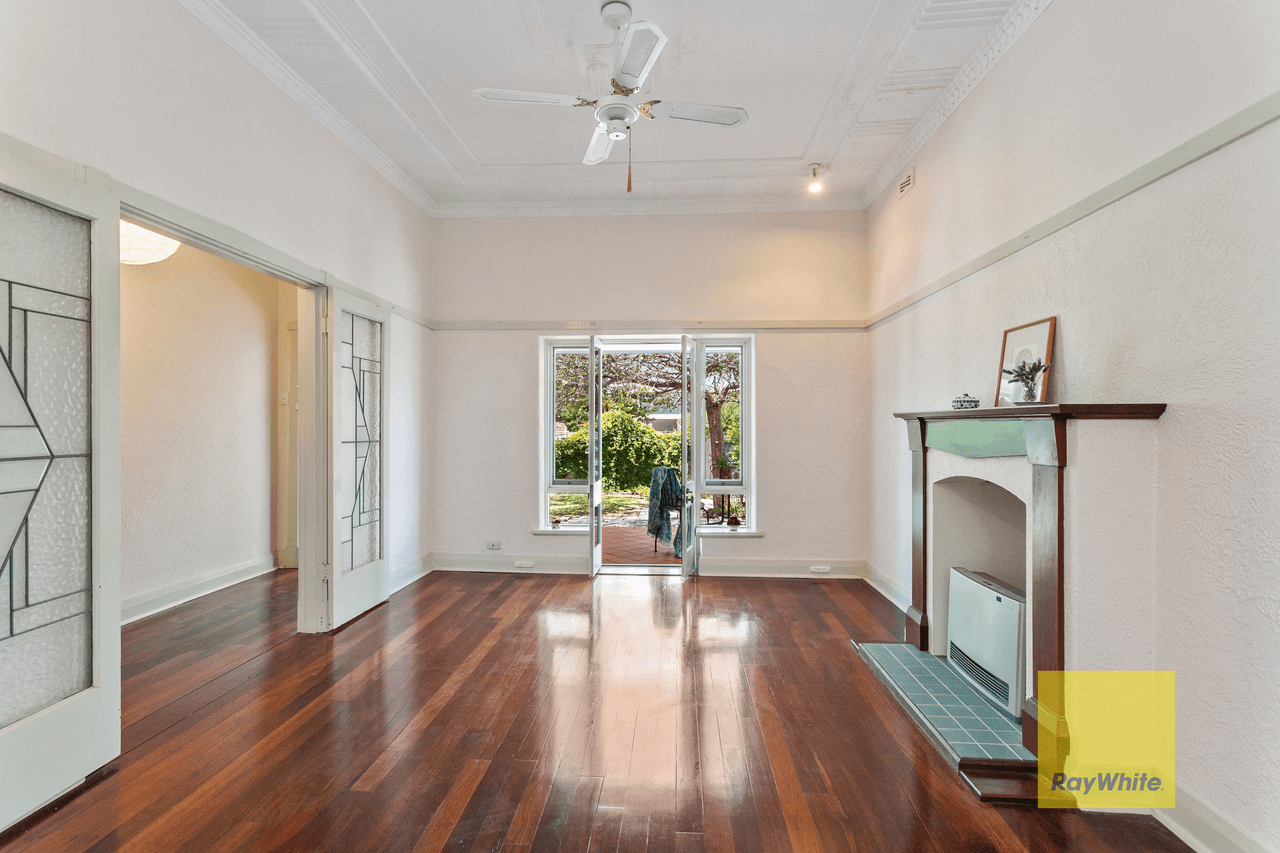 207 Broome Street, COTTESLOE, WA 6011