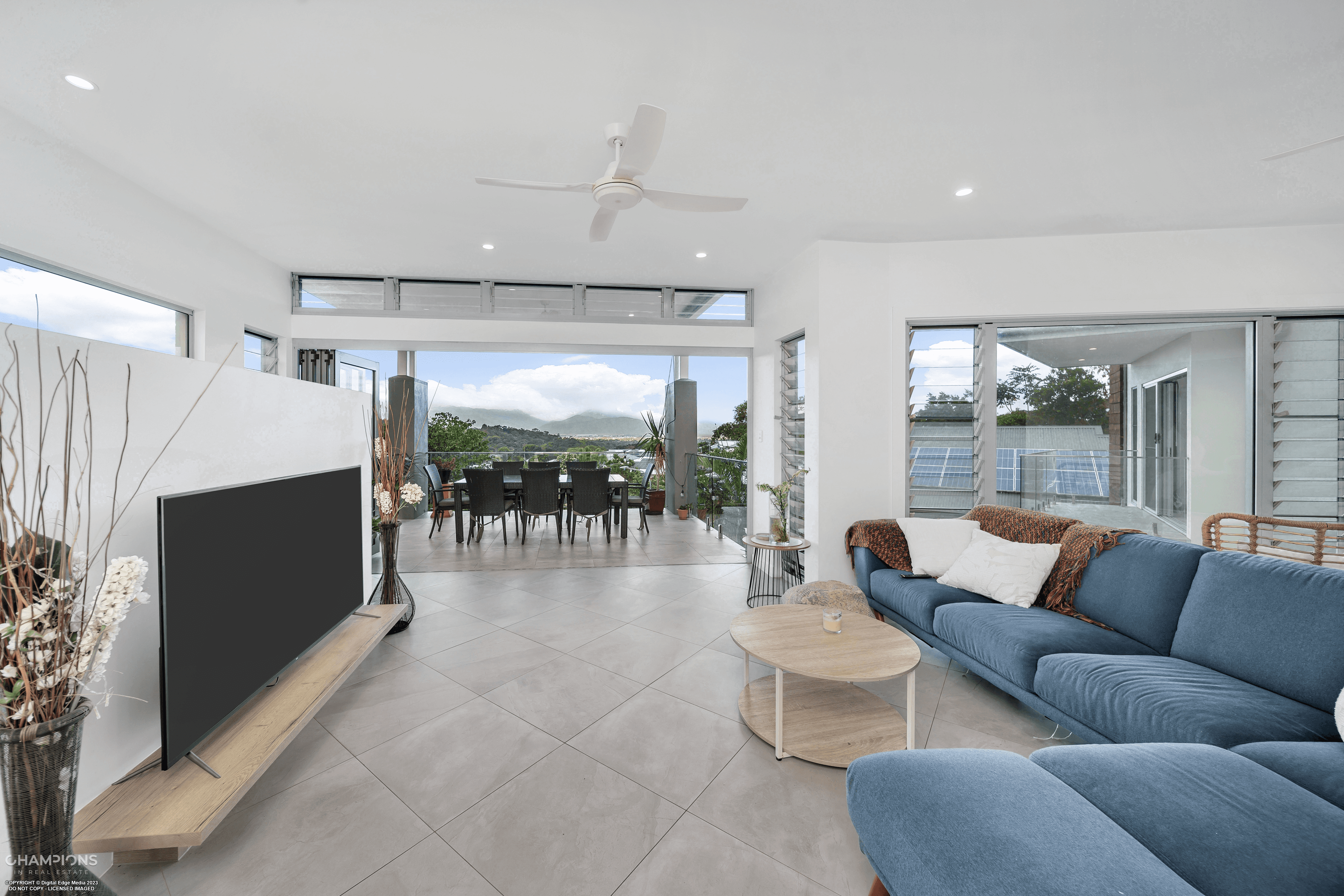 7 Tarwhine Close, KANIMBLA, QLD 4870