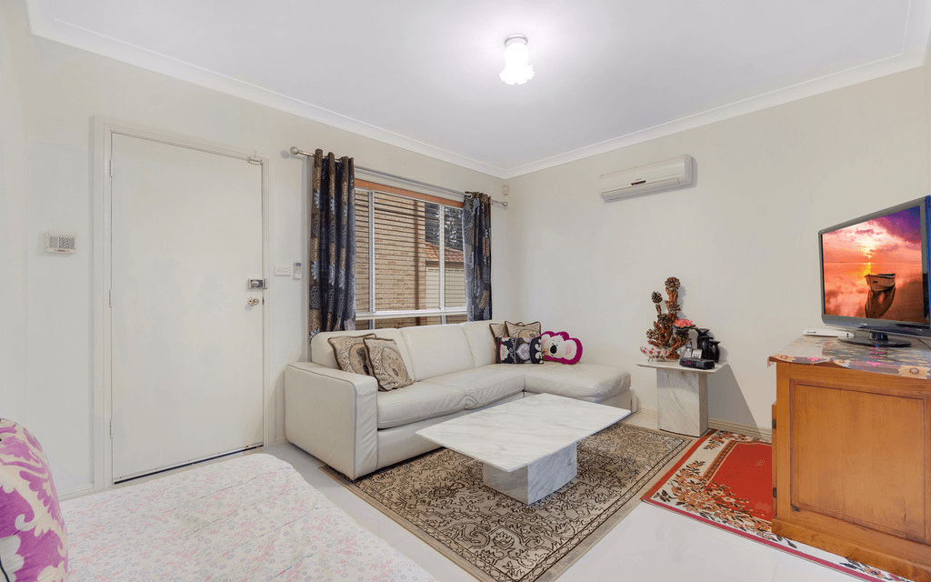 8/46 Chaimberlain Street, CAMPBELLTOWN, NSW 2560